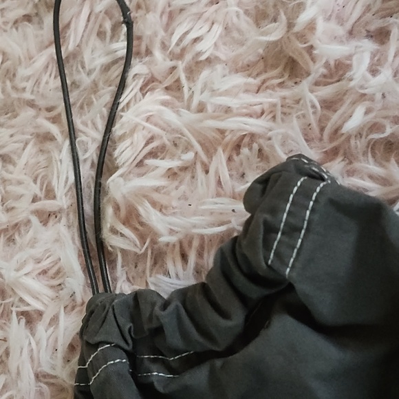 Gray parachute pants women - Picture 3 of 3